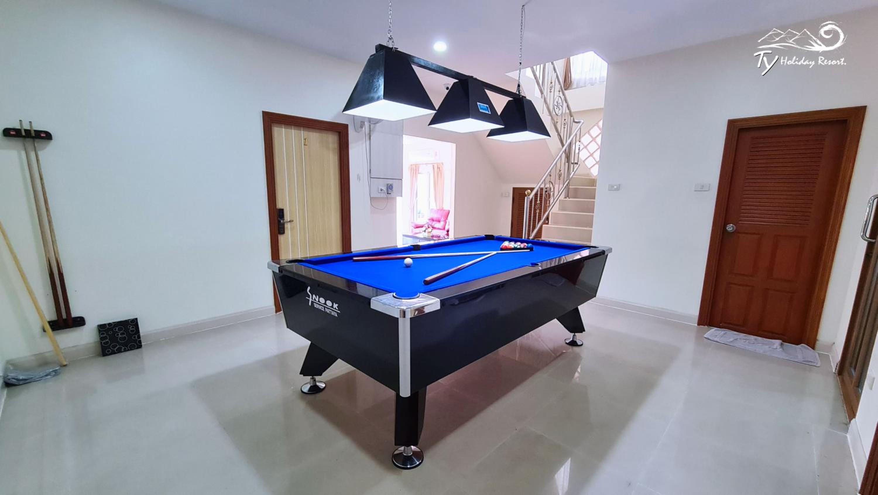 Seven-Bedroom Villa with Private Pool 236