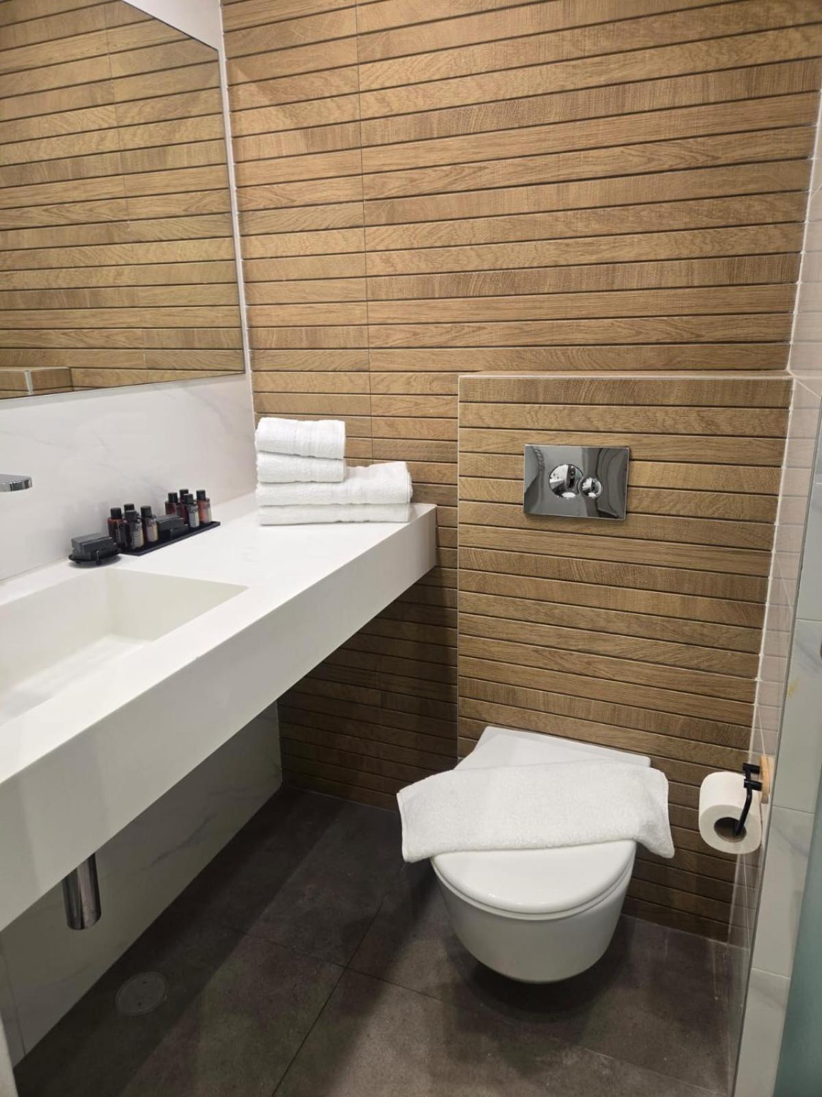 Deluxe Double Room with Balcony/ Patio
