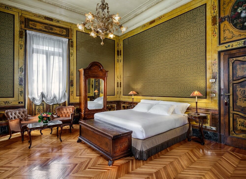 Premier Double Room, 1 Queen Bed, Balcony