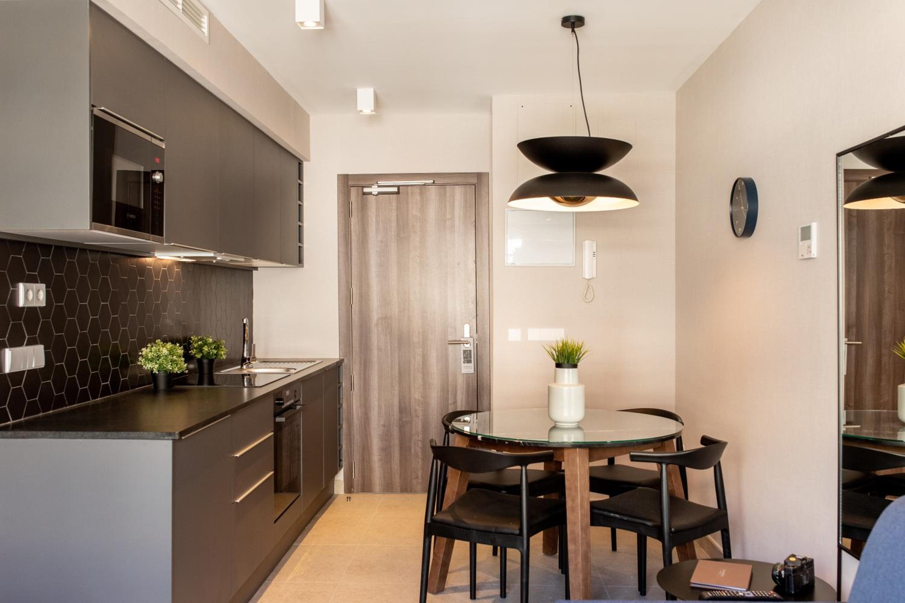 Loft Apartment (2 Adults + 1 Child)