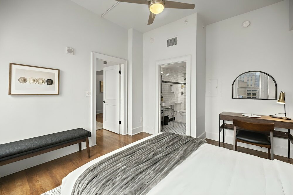 One Bedroom Apartment