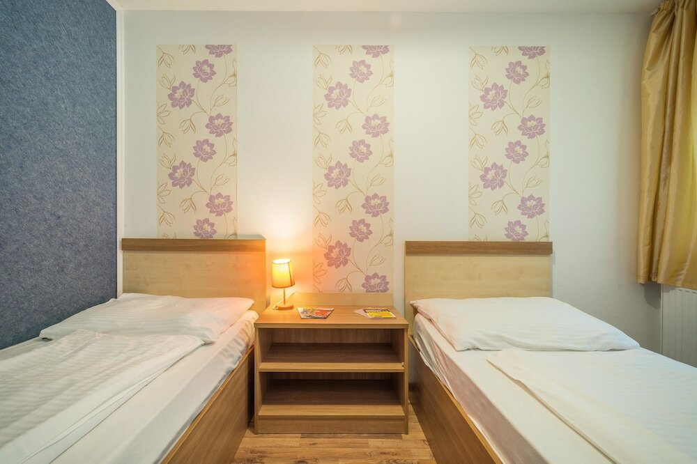 Standard Triple Room, 3 Twin Beds