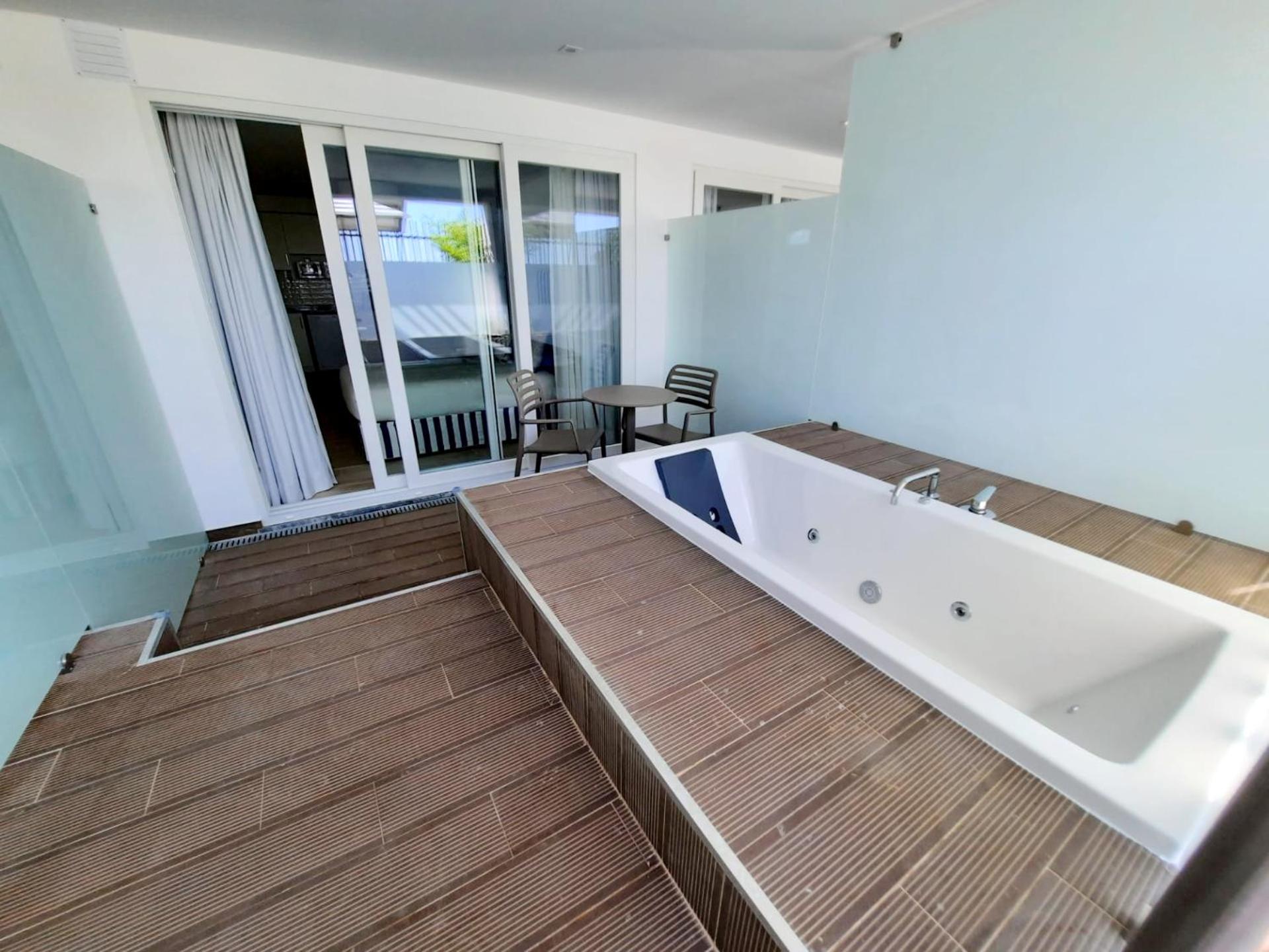 Double Room with Spa Bath