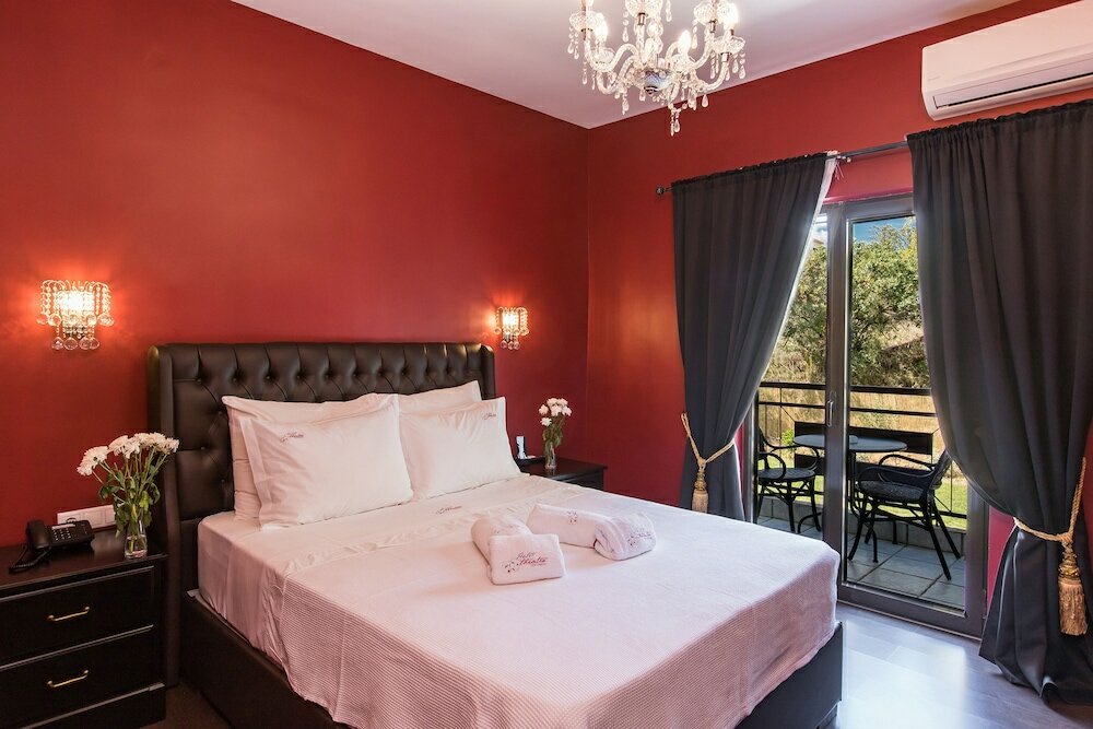 Premium Double Room, 1 Queen Bed, Mountain View