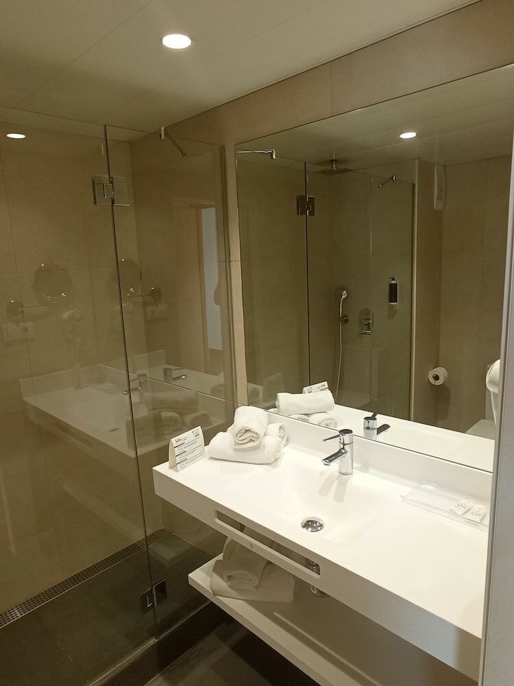 Superior Double Room (2 adults + 1 child)