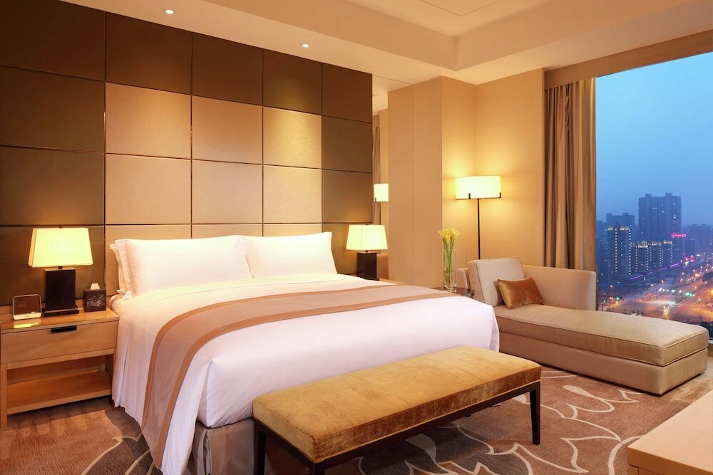 King Deluxe Suite