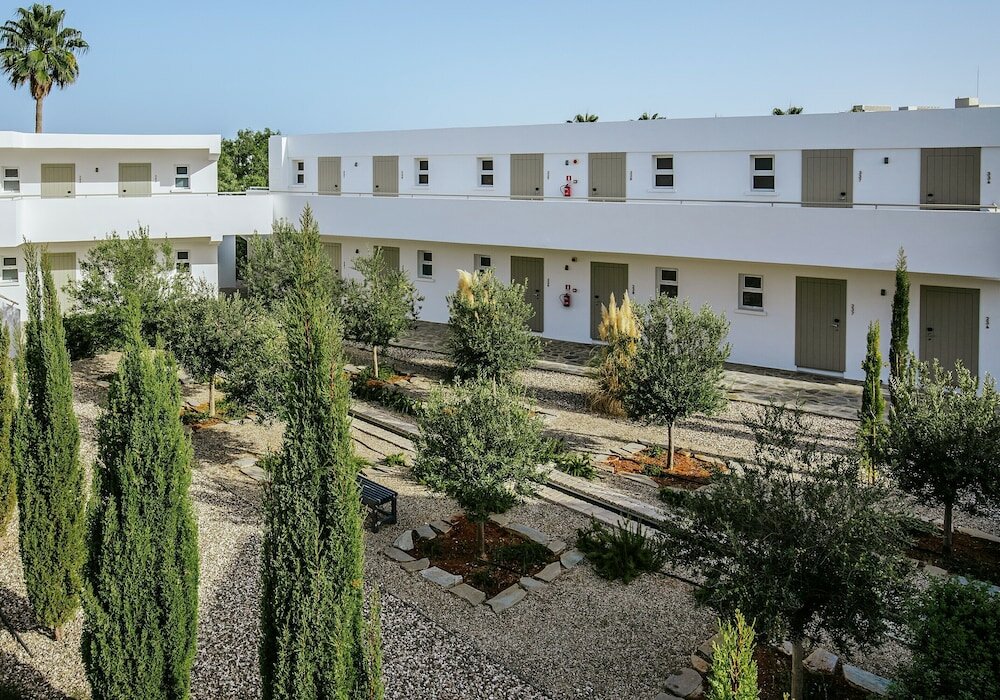 Standard Room, Garden View