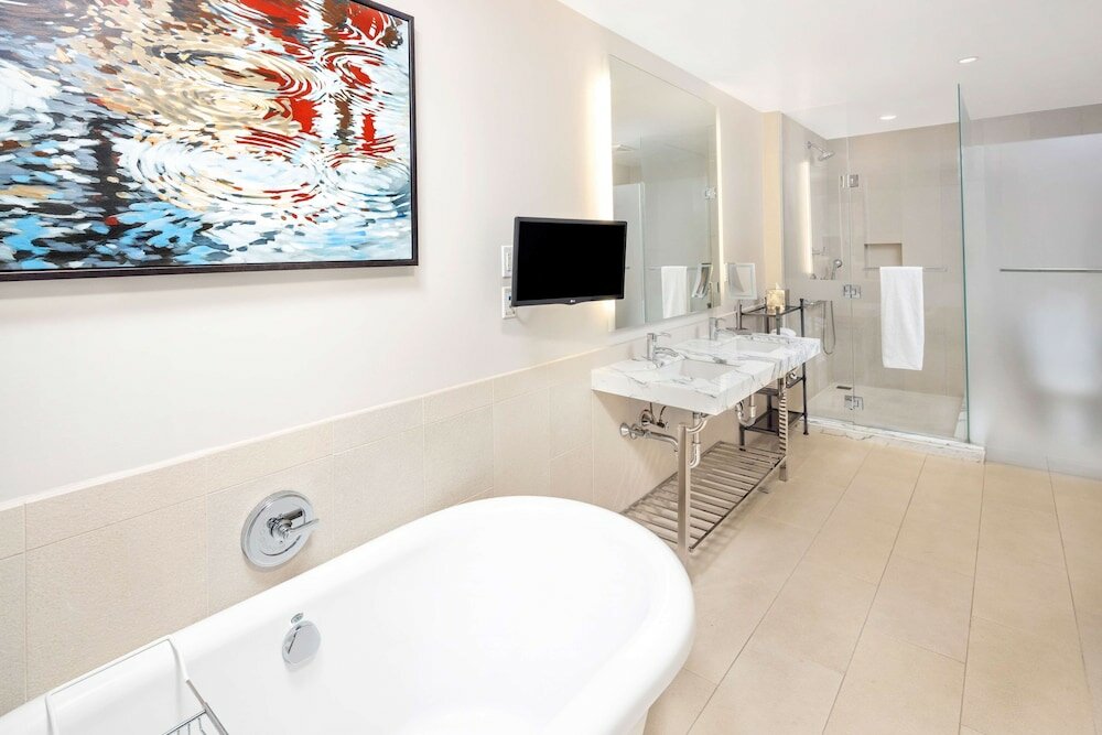 Penthouse, 1 King Bed with Sofa bed (1 Bedroom, Floors 25-26)