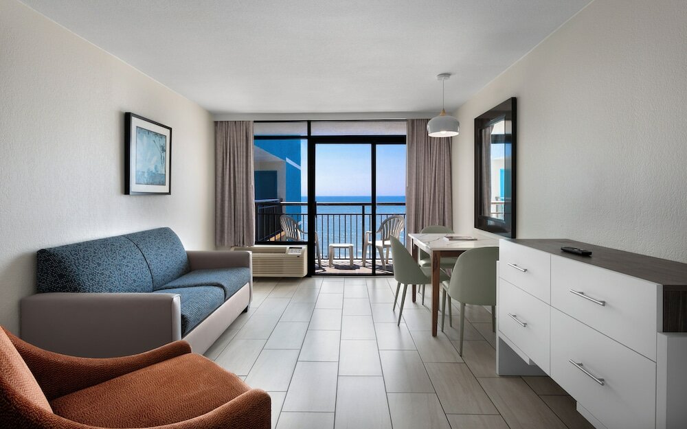 Suite, Oceanfront