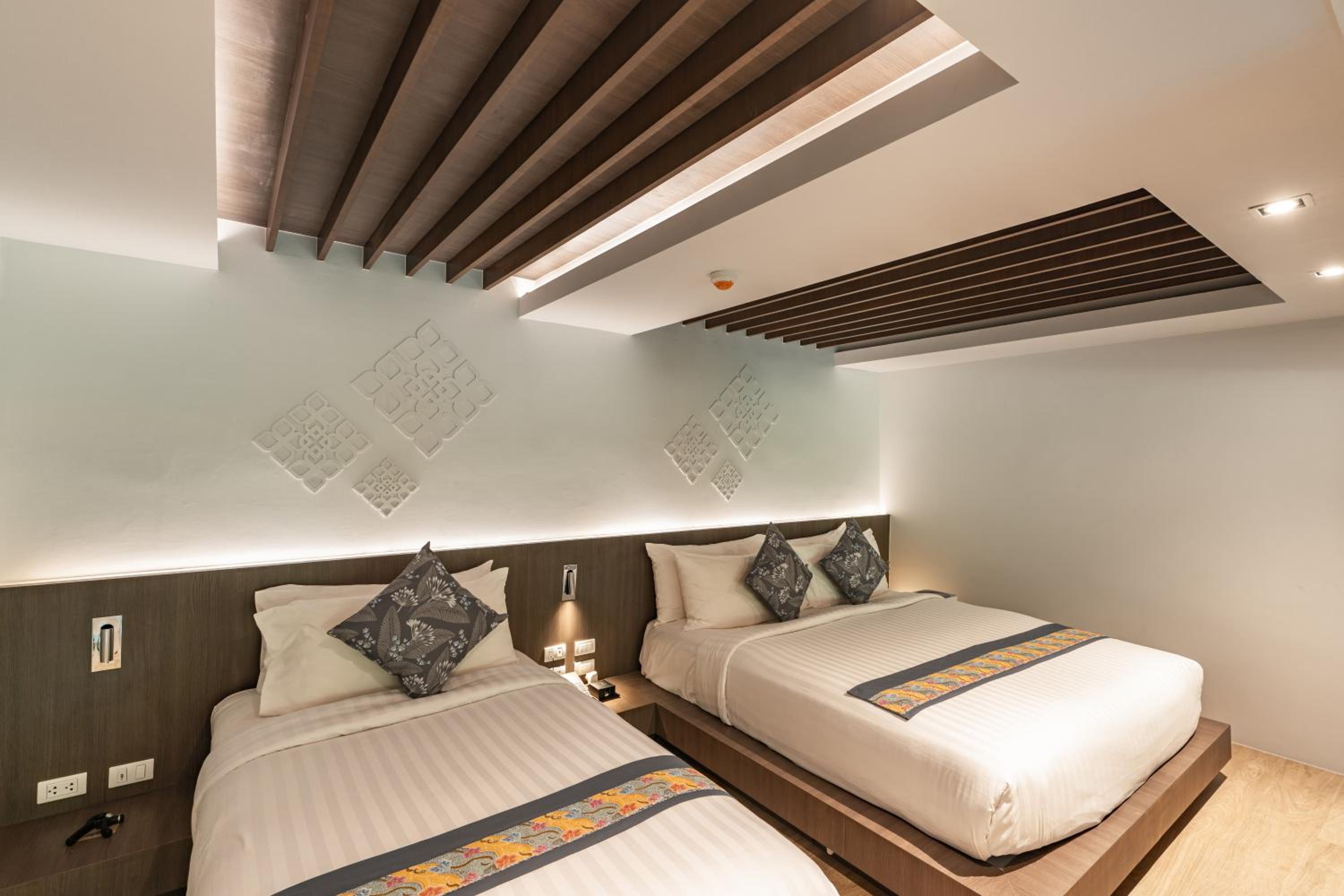 Duplex Suite