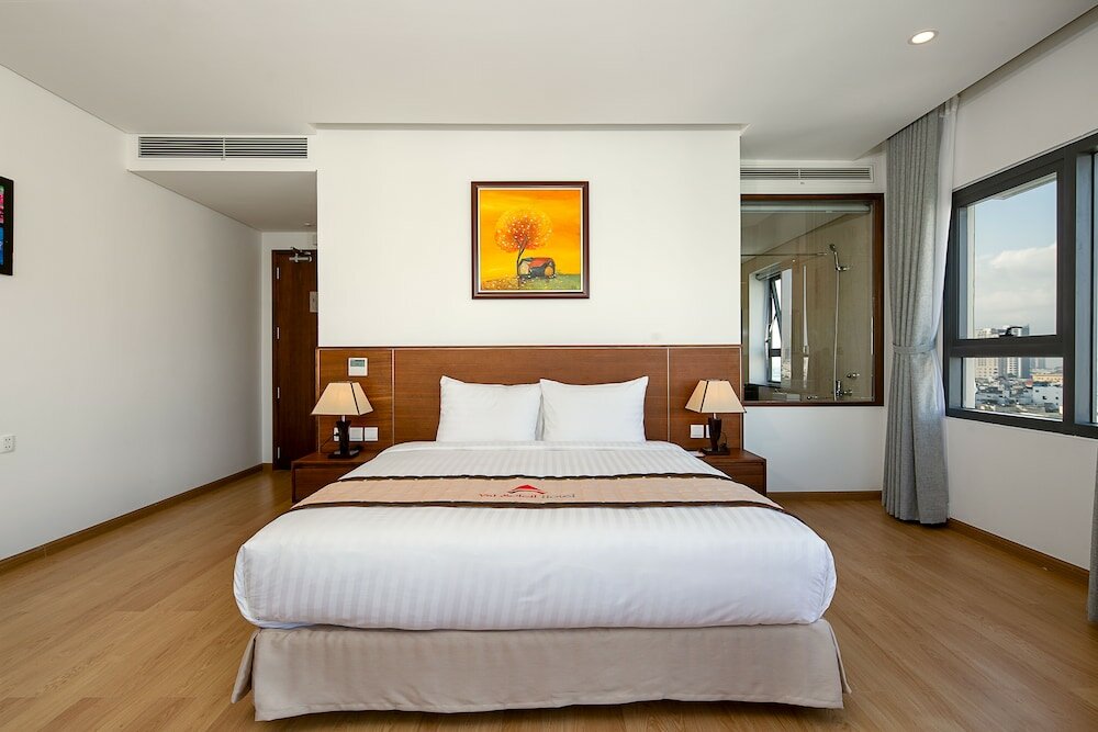 Suite, 1 King Bed