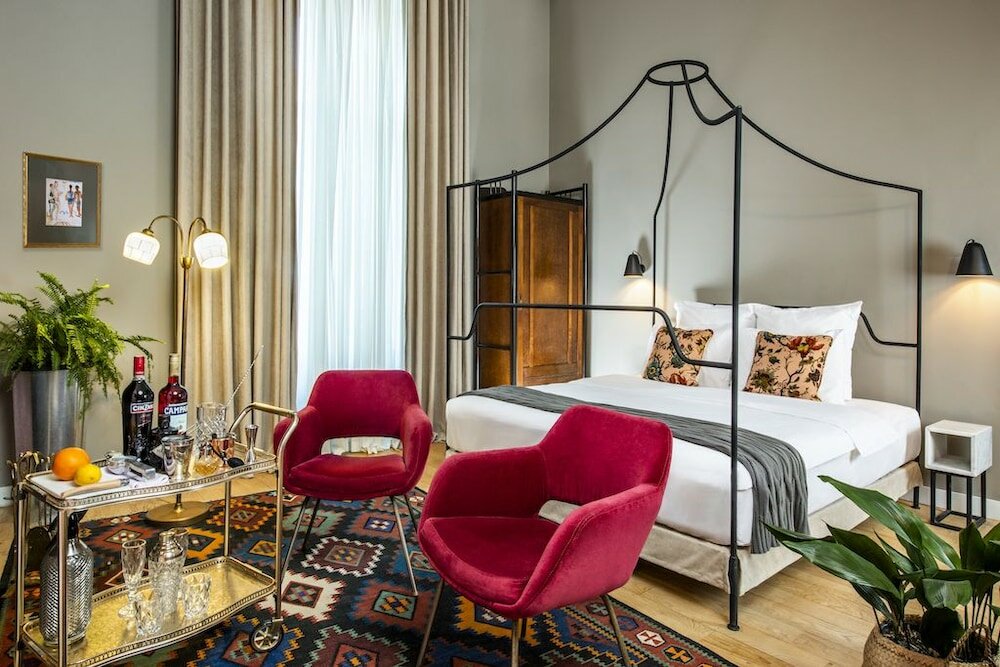 Family Suite (With Kitchenette)