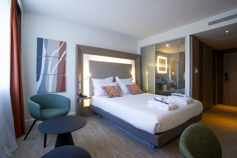 Executive Room, 1 Double Bed, River View