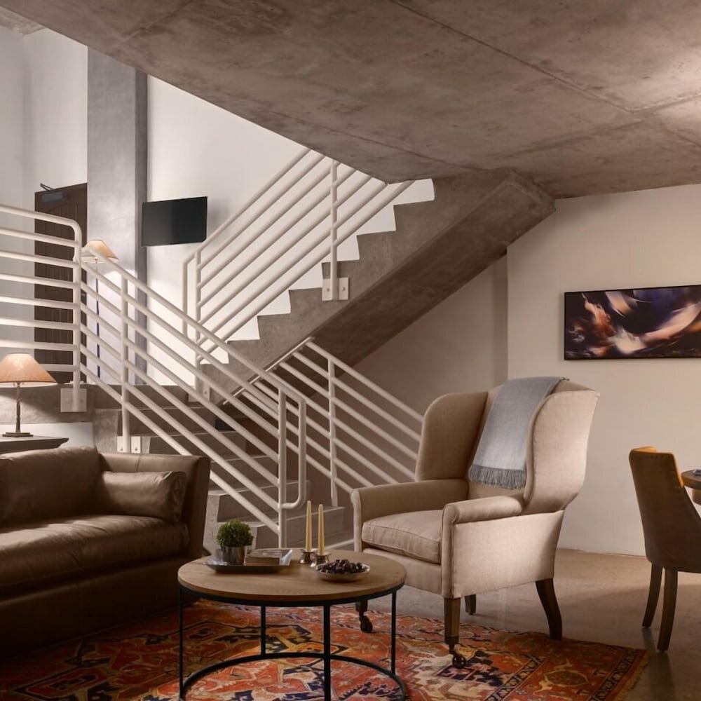 Townhome (Work Live)