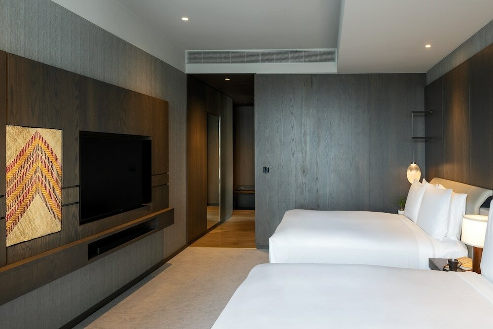 Premium Room, 2 Queen Beds, Accessible