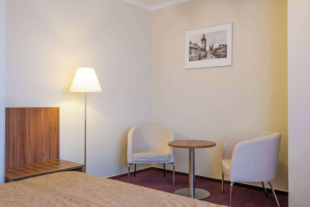 Superior Room, 1 Queen Bed, Non Smoking