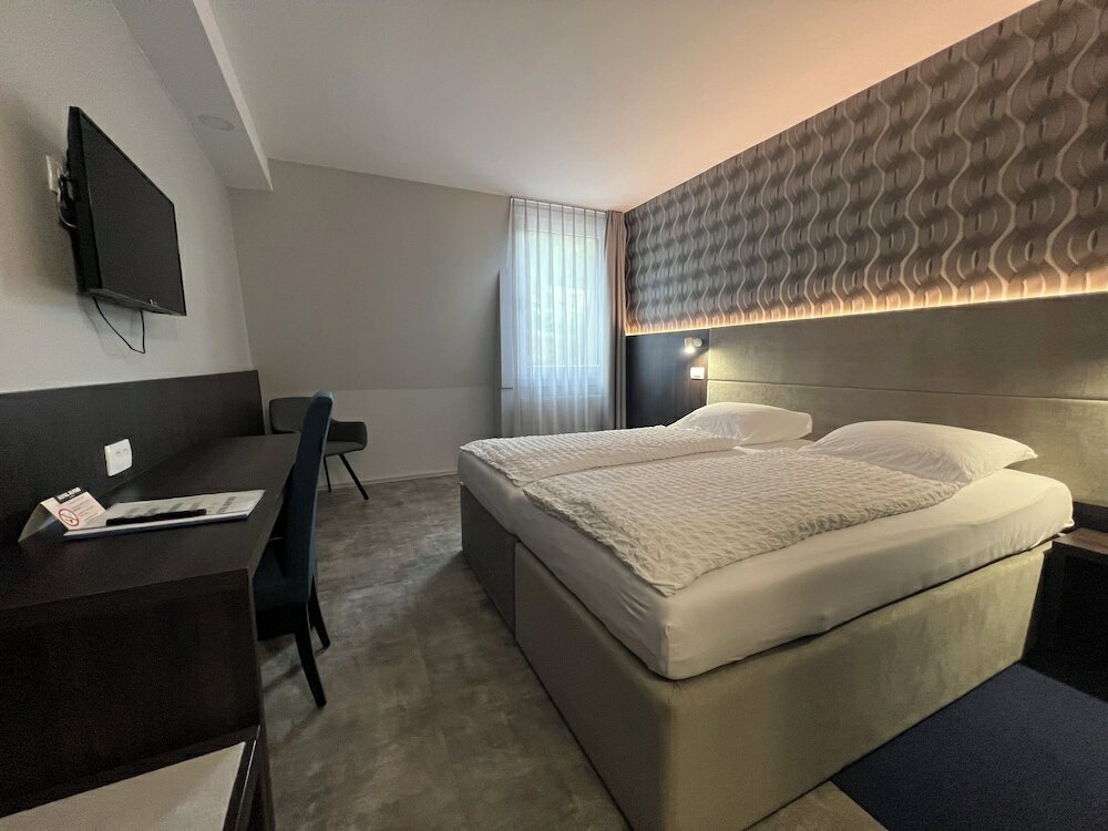Small Double Room