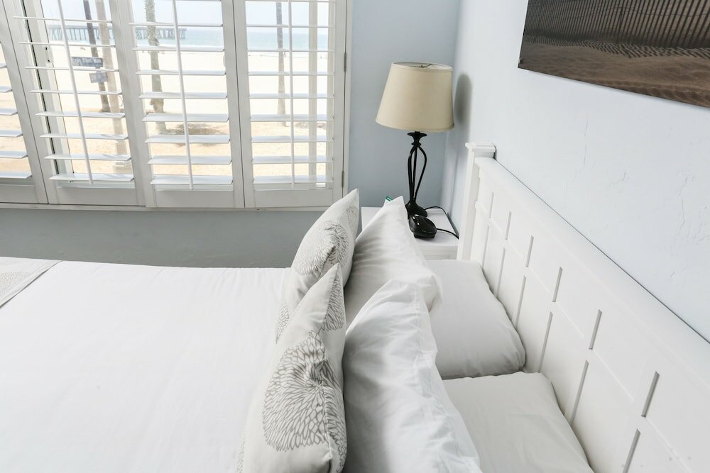 Panoramic Room, 1 Queen Bed, Non Smoking, Ocean View