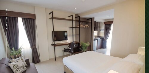Представительский люкс в Rovira Suites