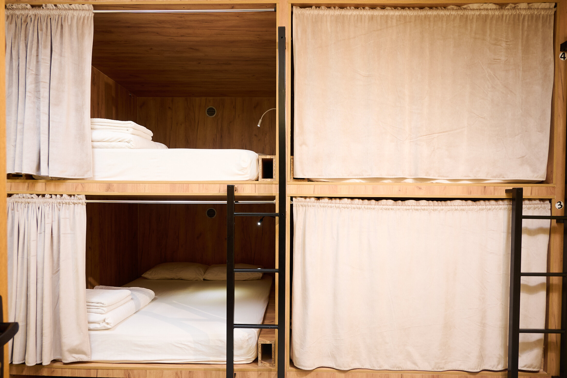 Двухместная капсула