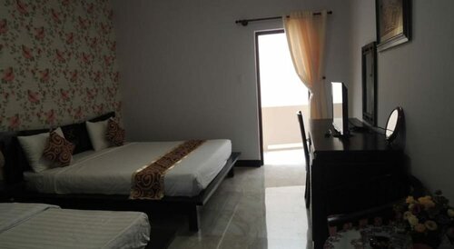 Трехместный номер в Nohana Hotel