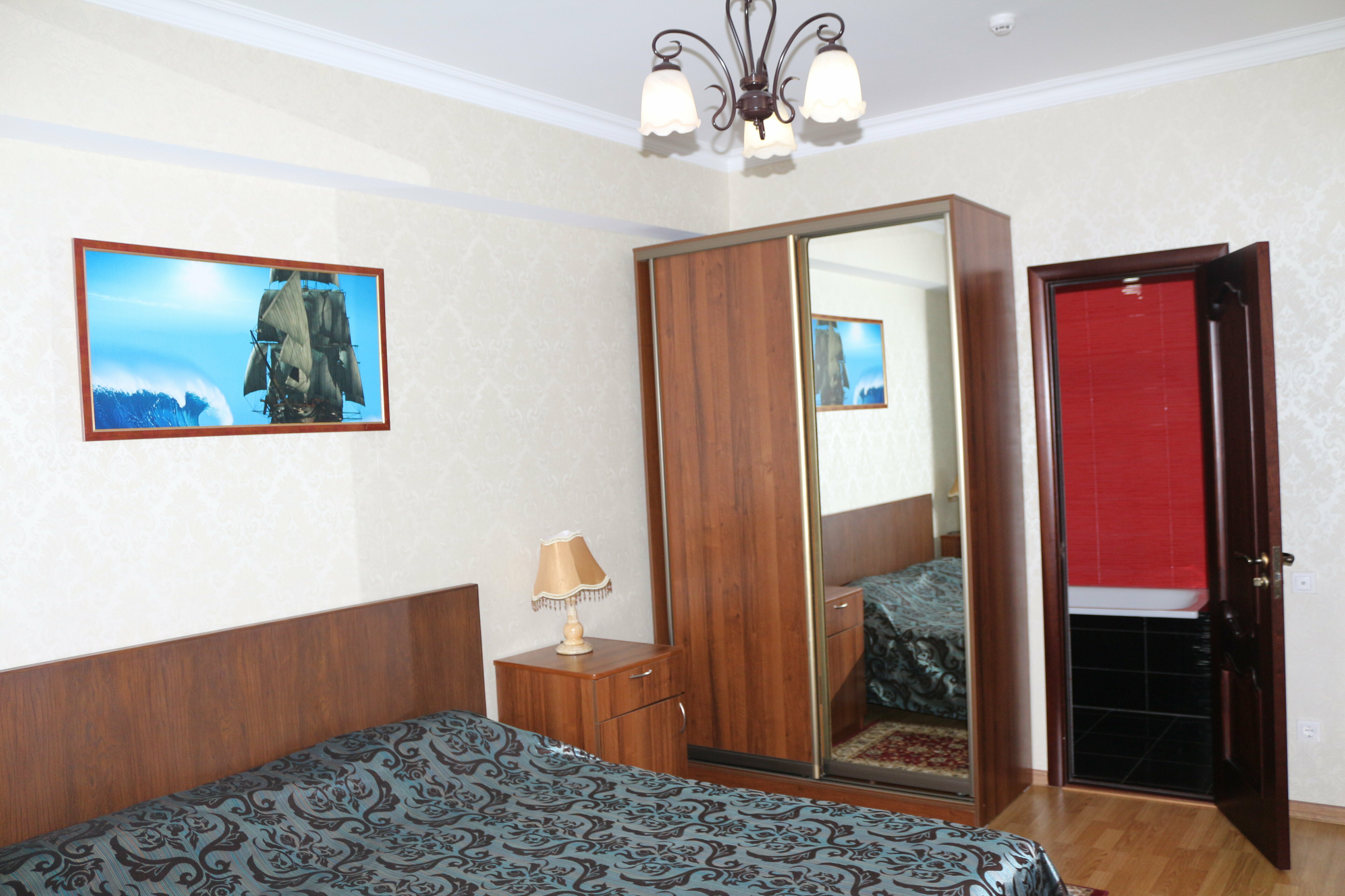 Семейный номер с ванной комнатой