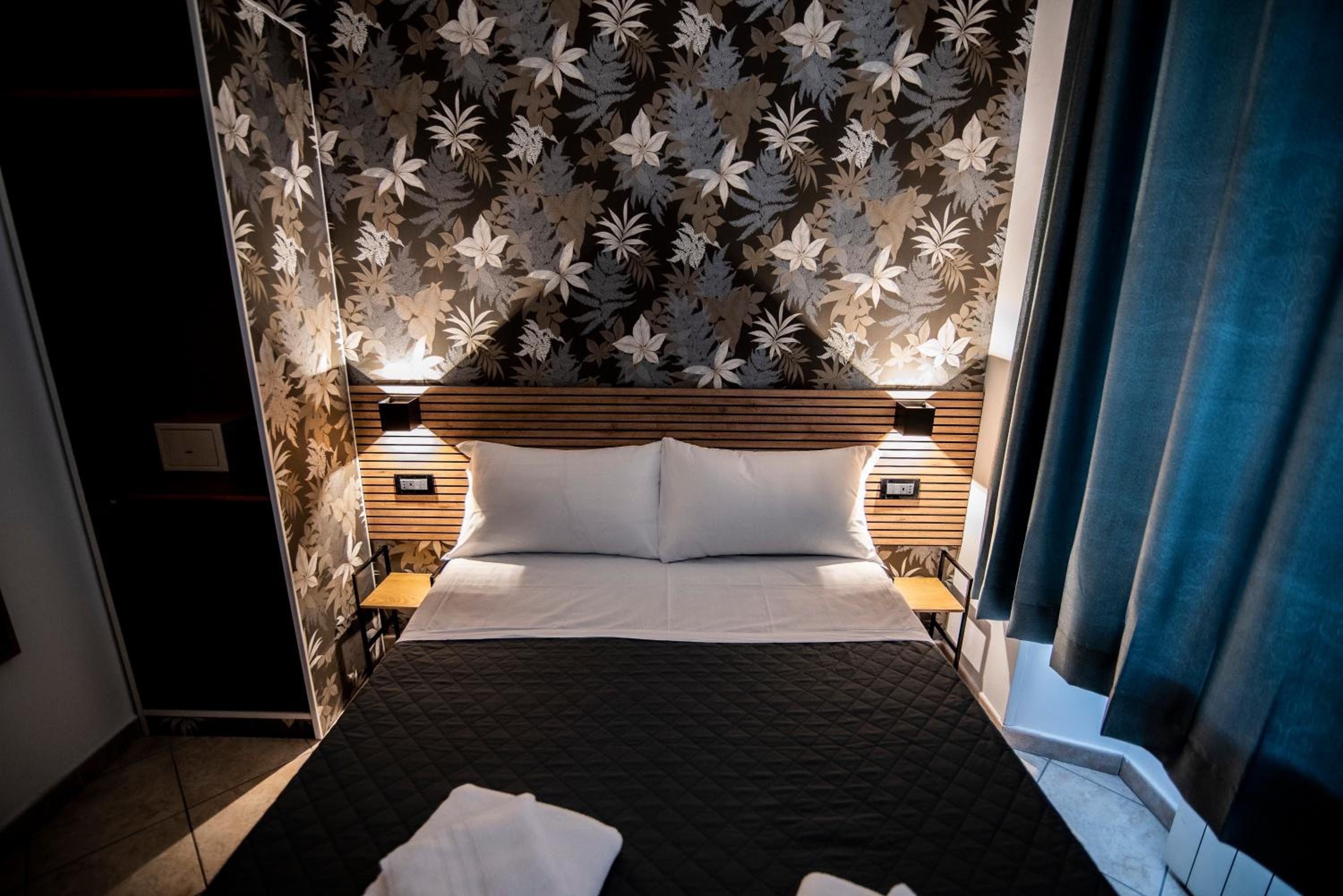 Double or Twin Room with Private Bathroom