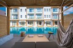Двухместный номер с 1 двуспальной кроватью (Plus Swim Up) в Paralos Lifestyle Beach