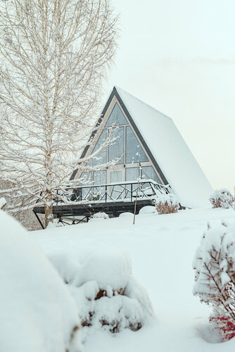 Шале с террасой и видом на горы