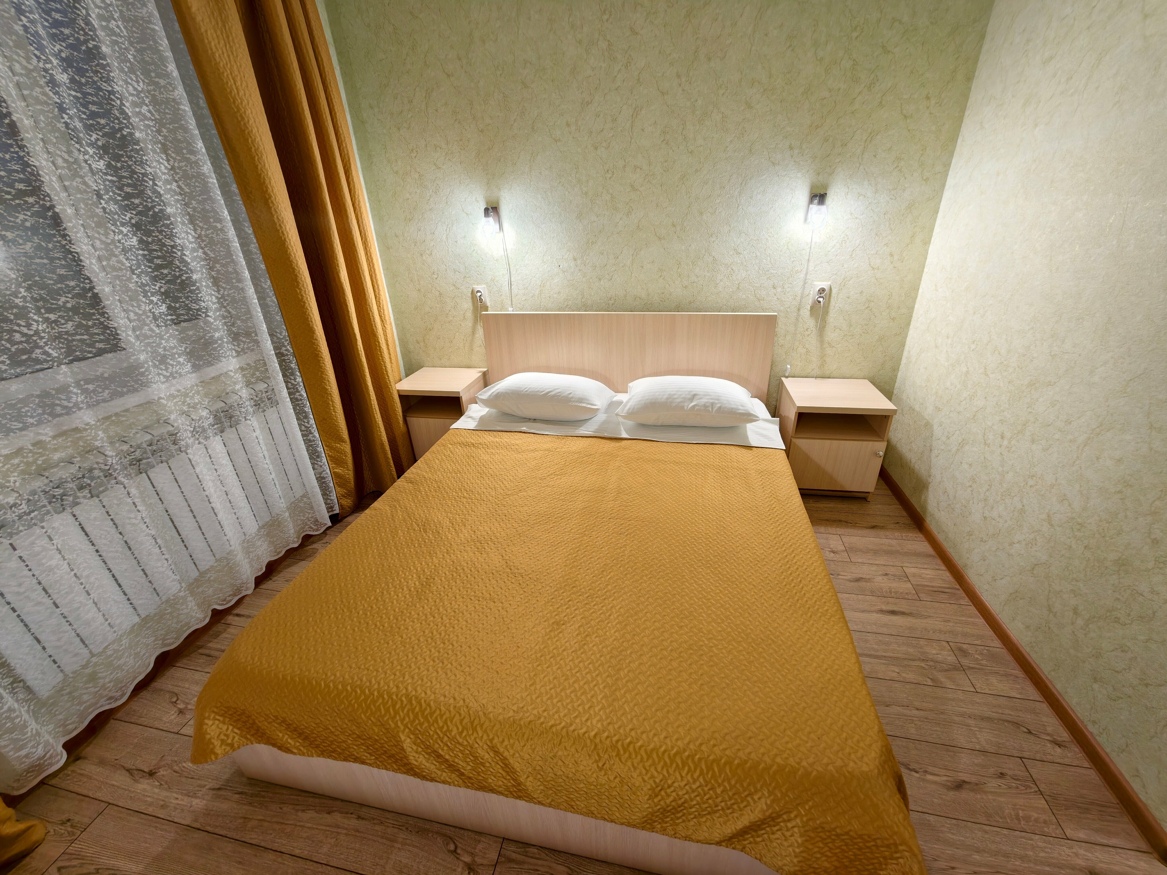 Стандартный двухместный номер с одной кроватью