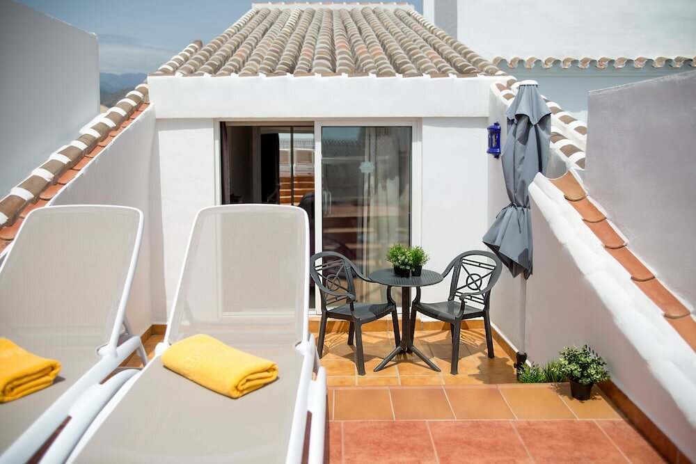 Traditional Twin Room, Terrace, Sea View