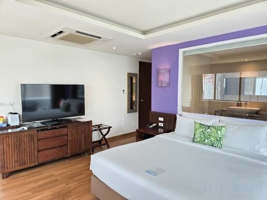 Studio Double With Balcony