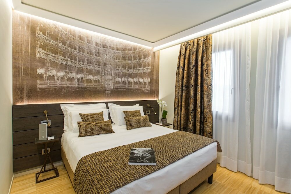 Classic Double Room