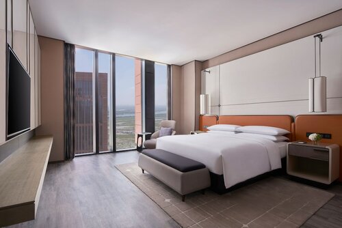 Представительский люкс, 1 двуспальная кровать «Кинг-сайз» в Tianjin Marriott Hotel National Convention And Exhibition Center