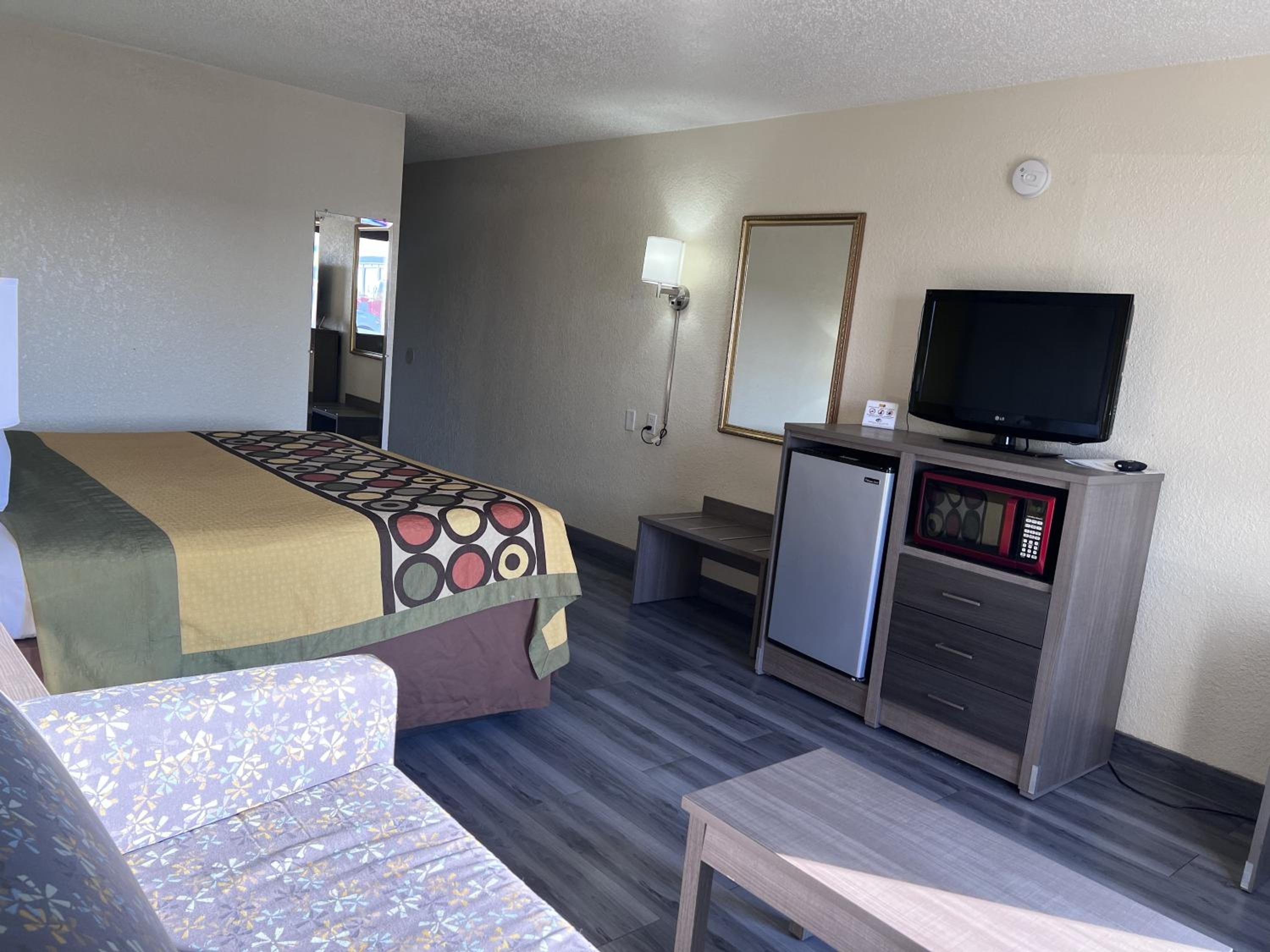 Business King Room - Non-Smoking