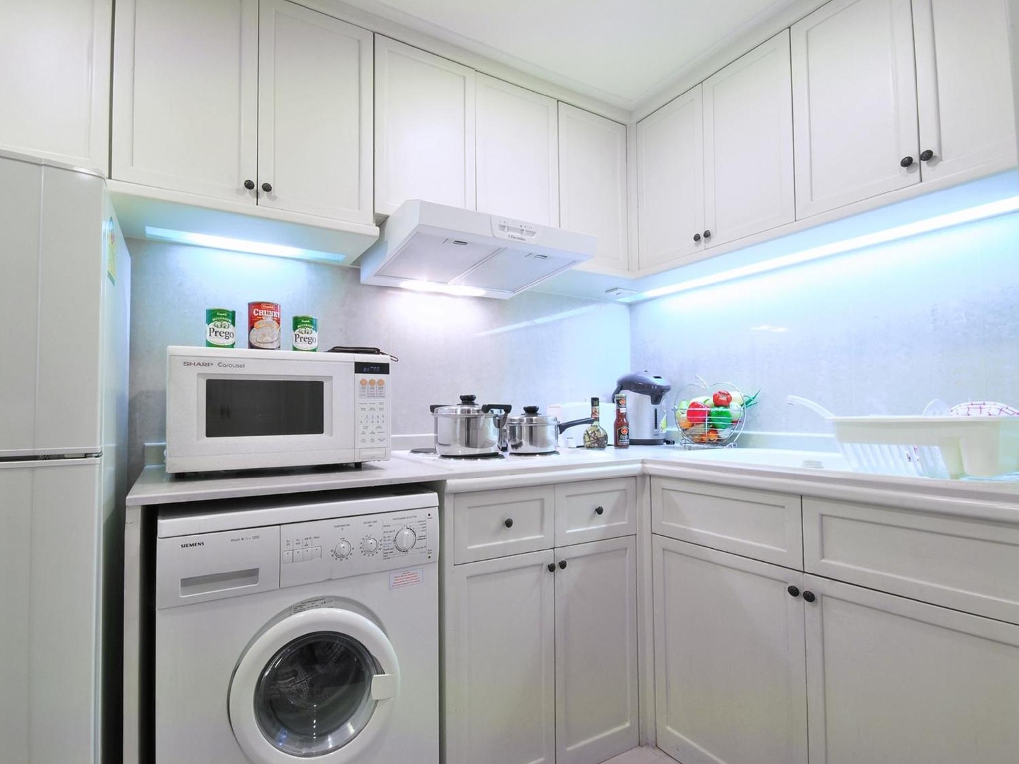 One Bedroom Family Suite (4 People)