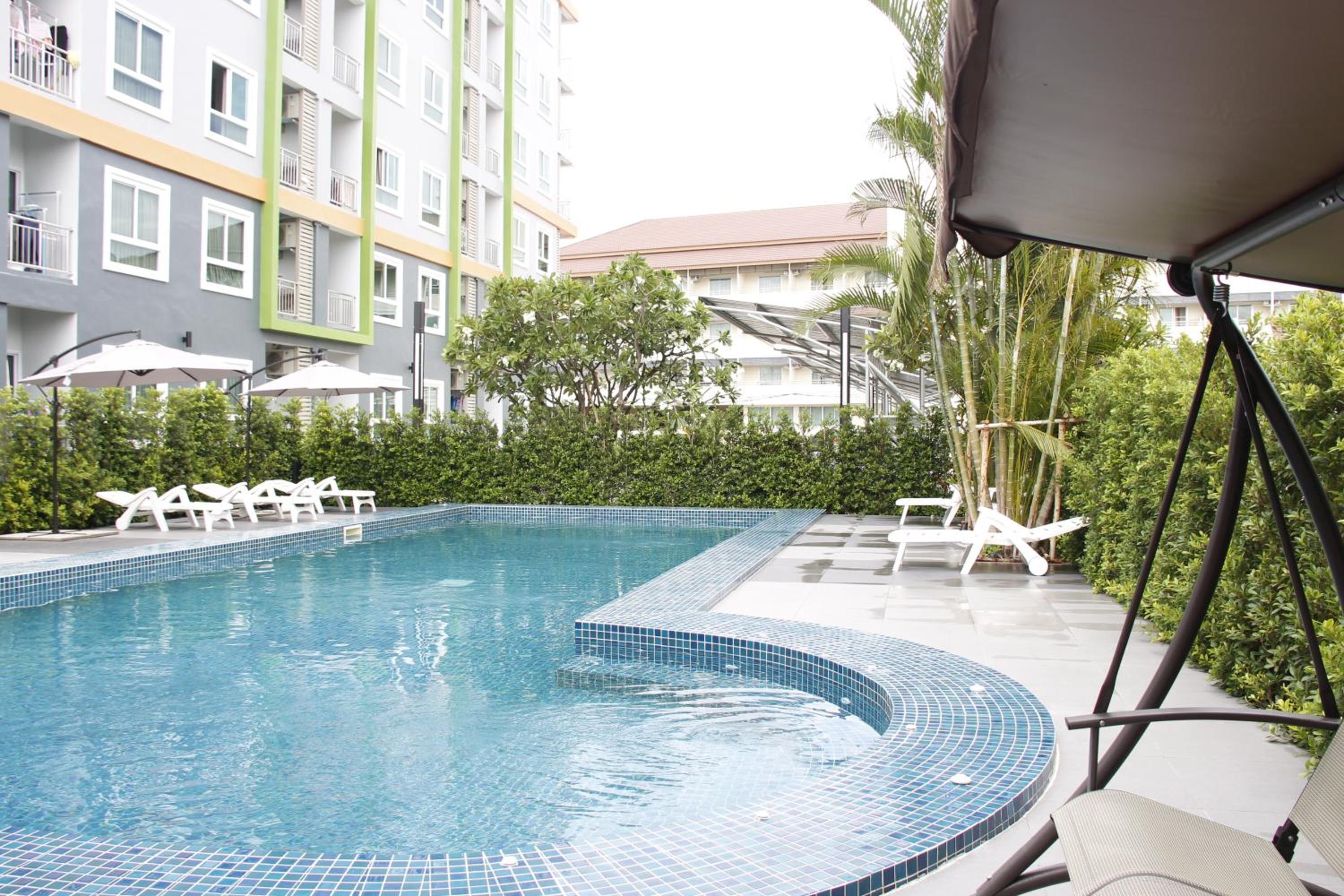 Apartment with Balcony