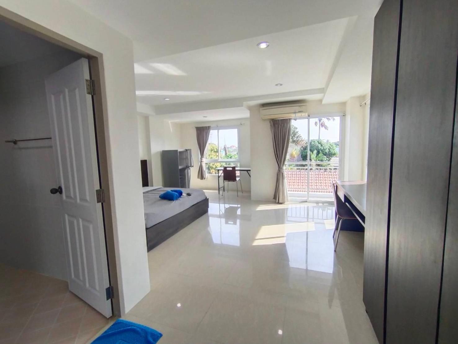 Apartment with Balcony