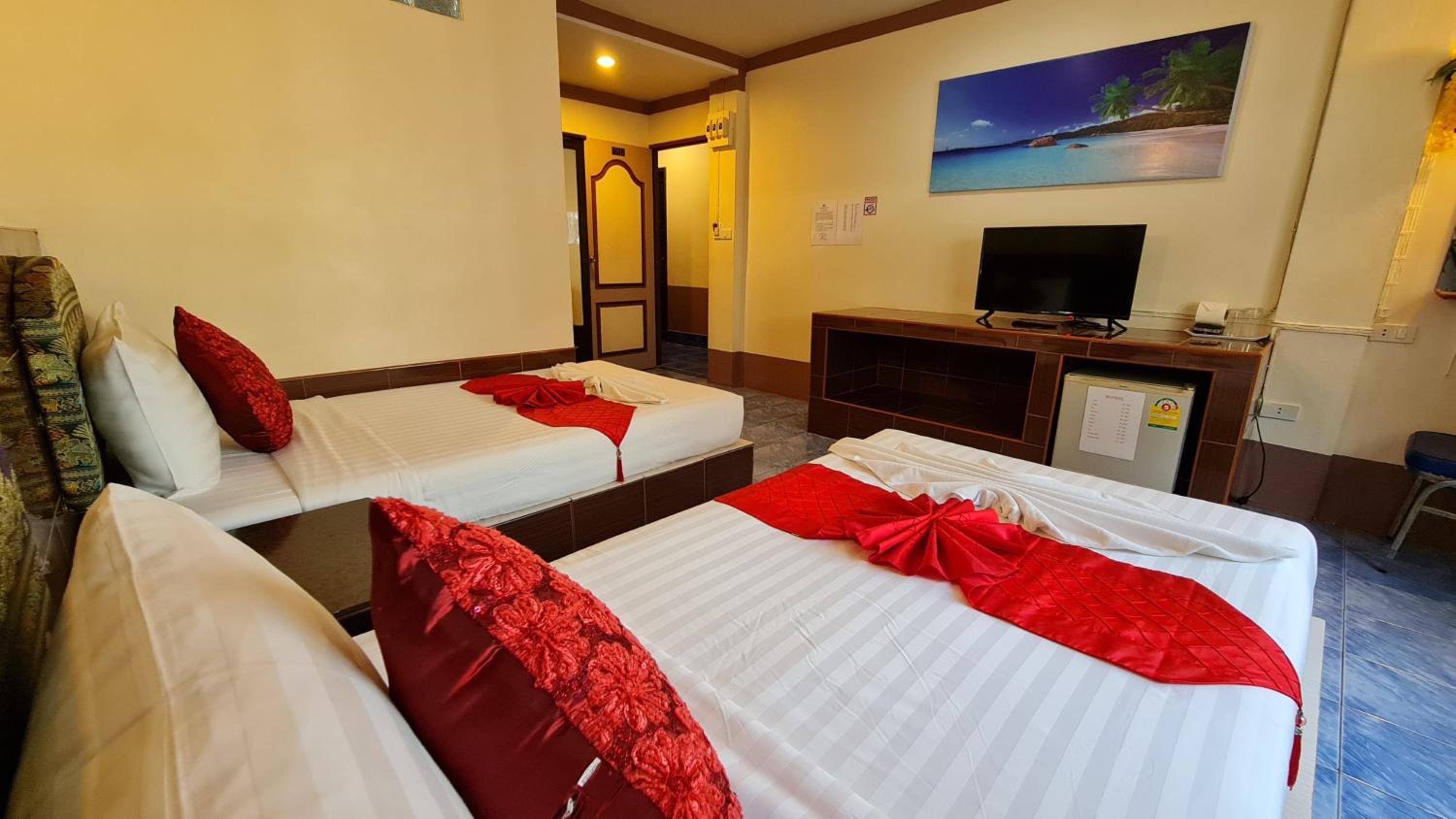 Standard Twin Room