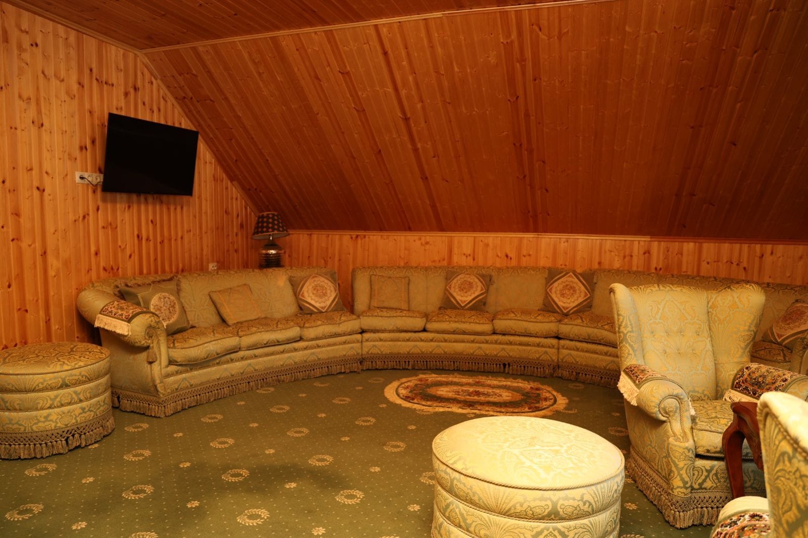 Люкс с 1 спальней