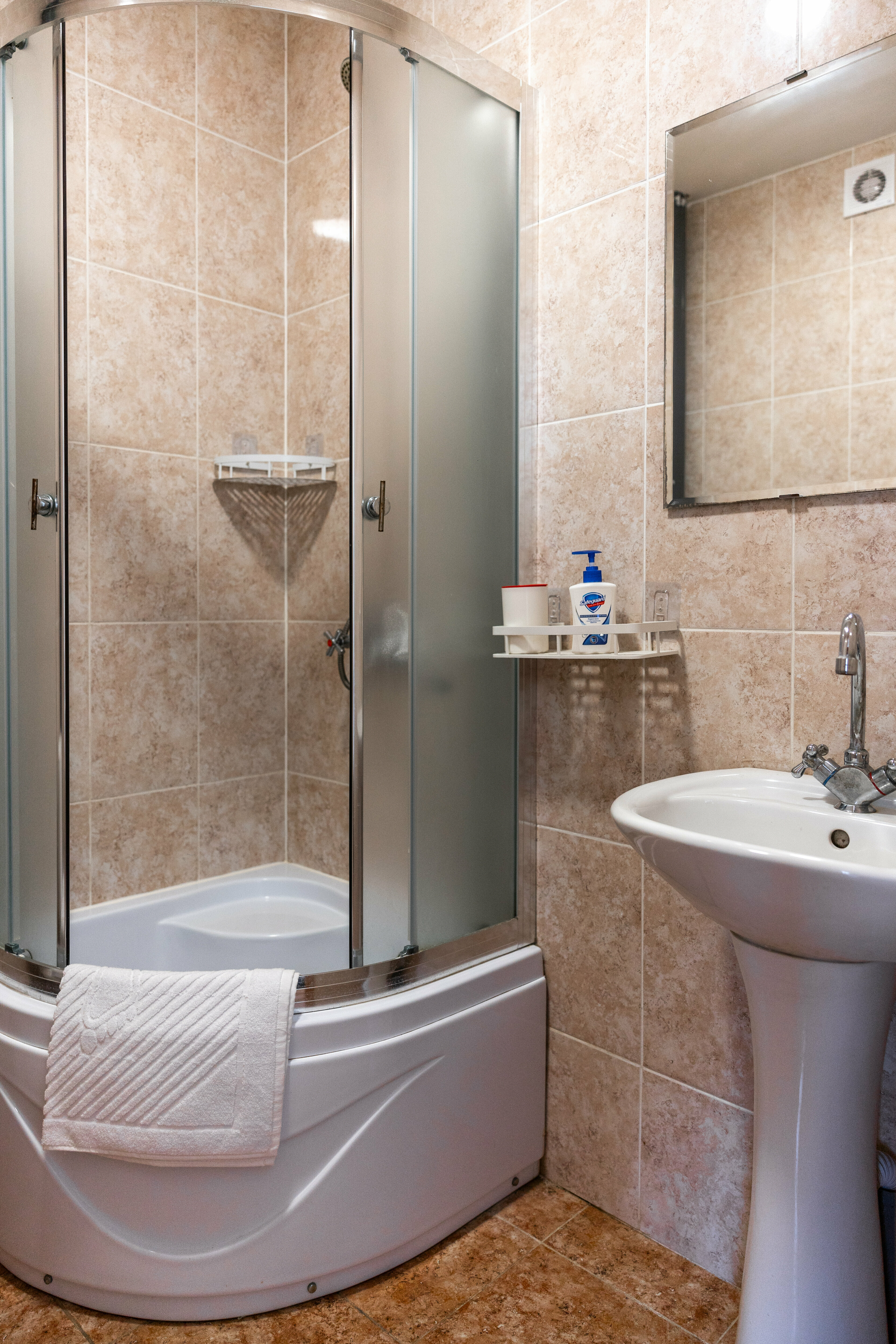 Трехместный номер с видом на море