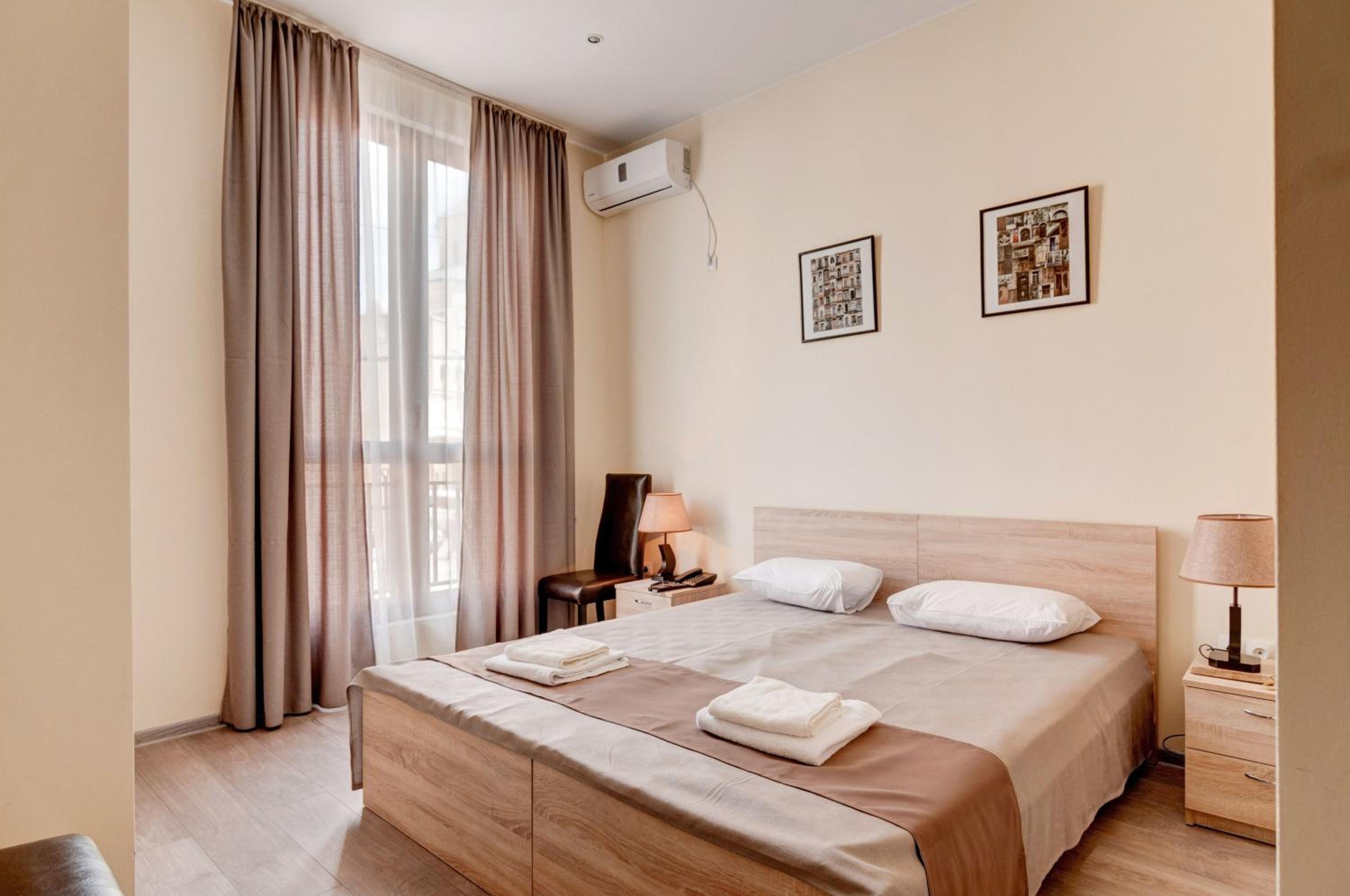 Twin Room with Balcony