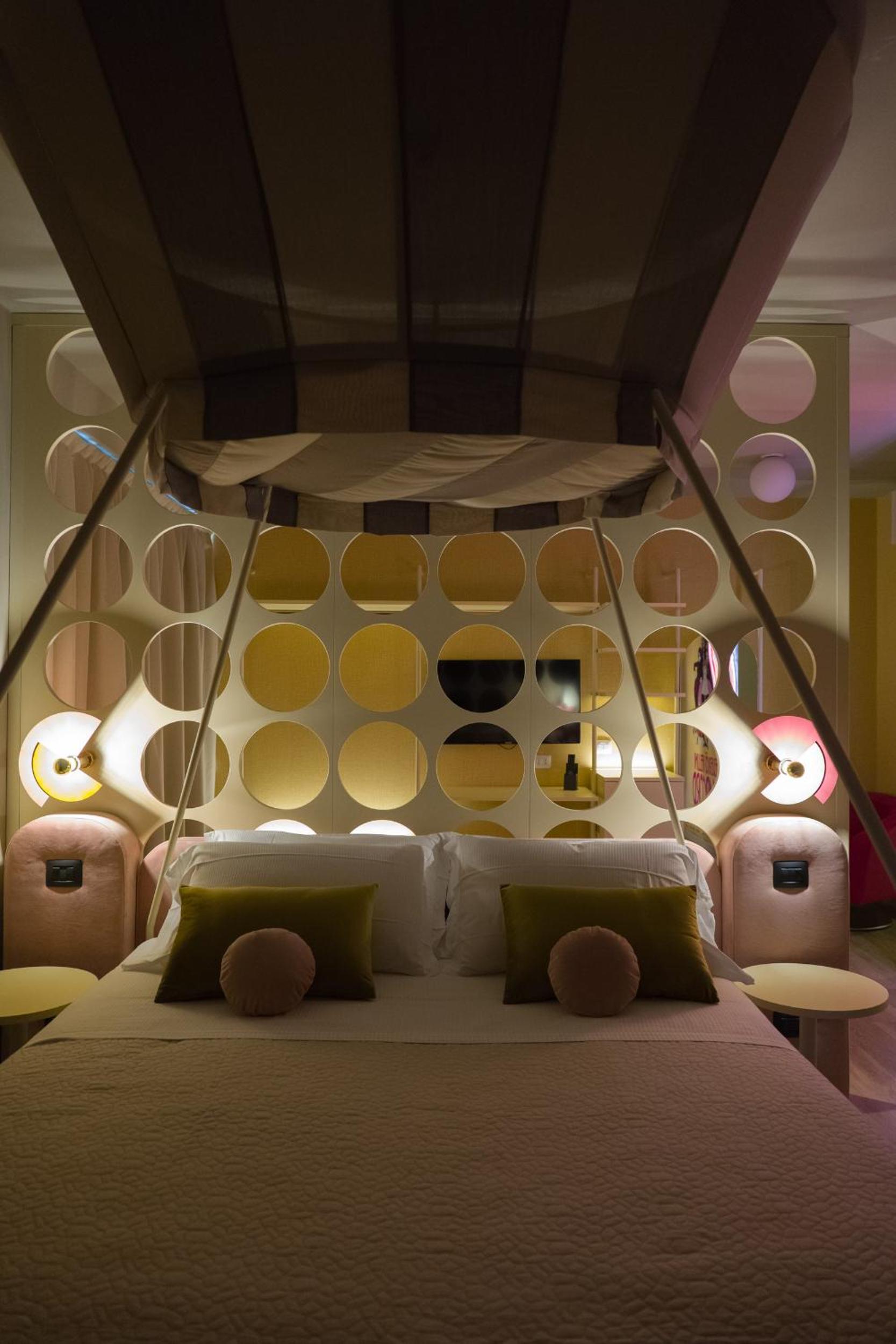 King Suite with Sea View