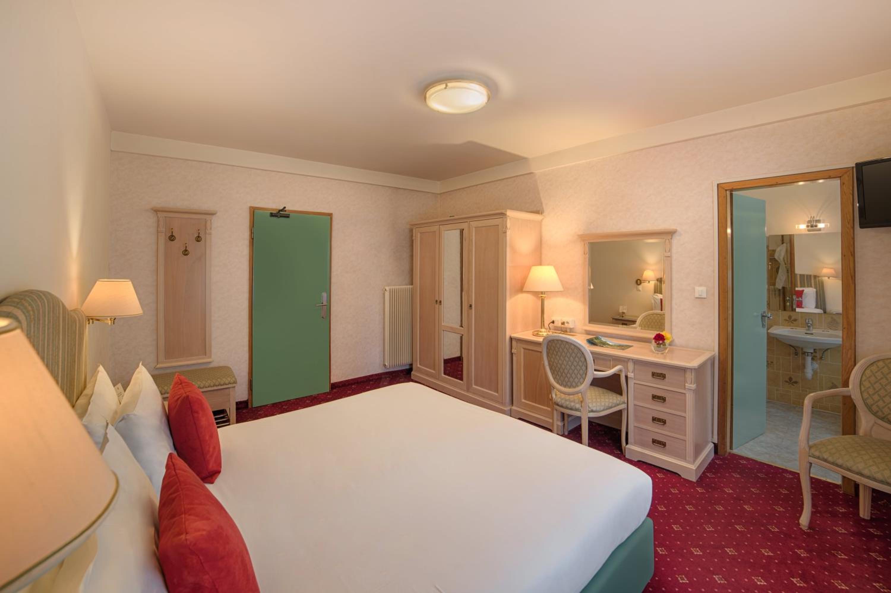 Economy Double  or Twin Room without Spa Access