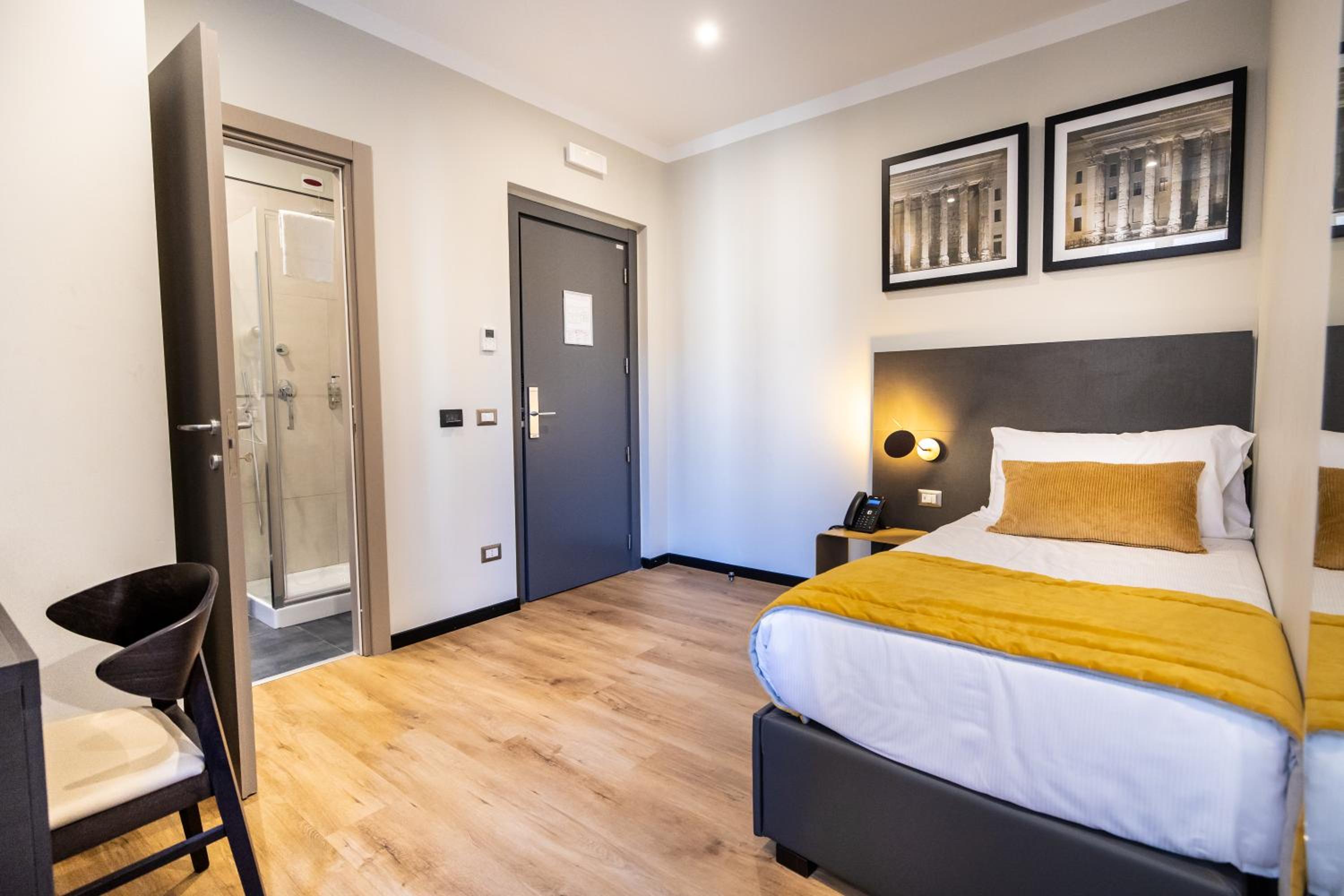 Standard Single Room