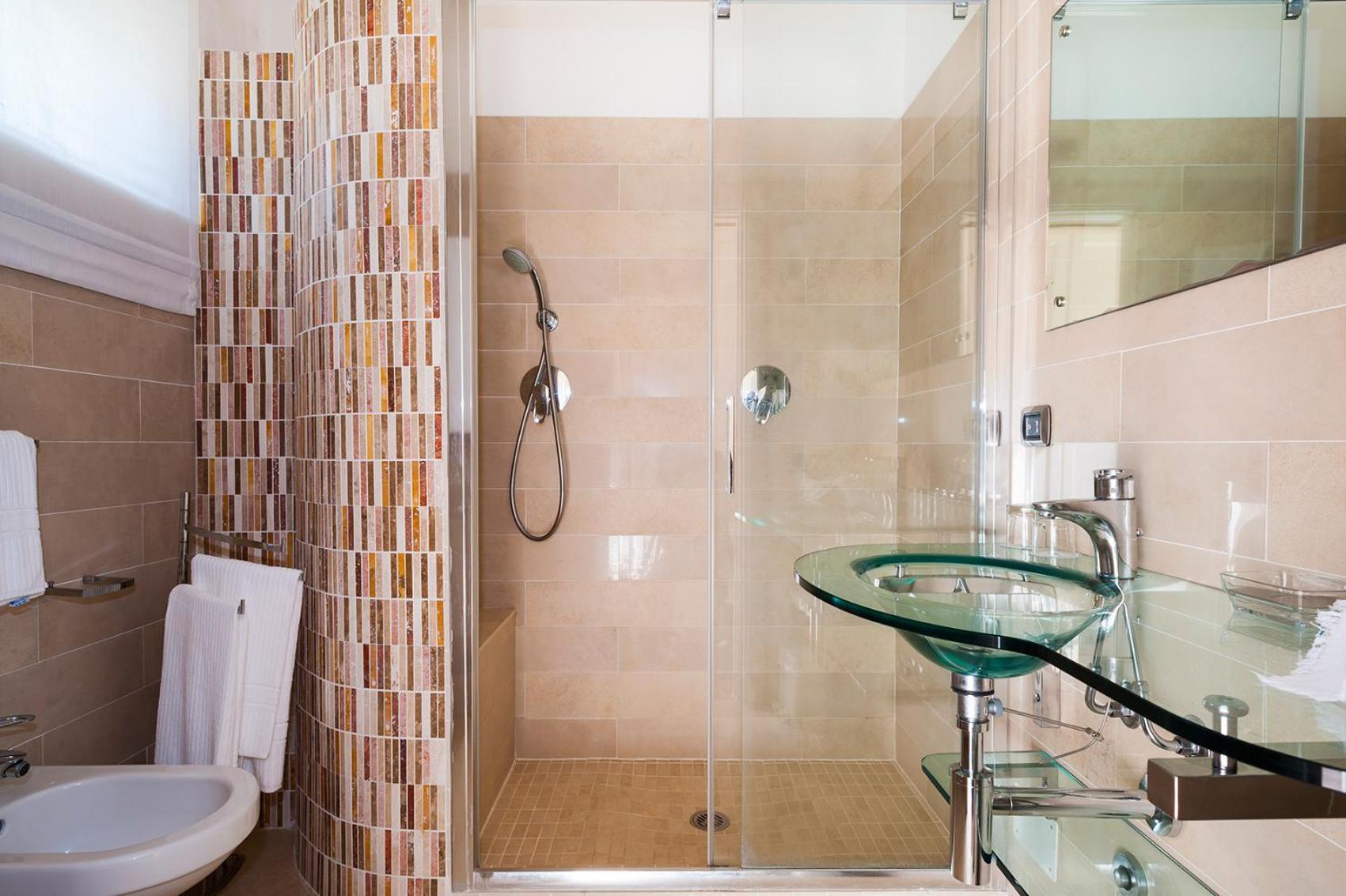 Cottage with Garden View