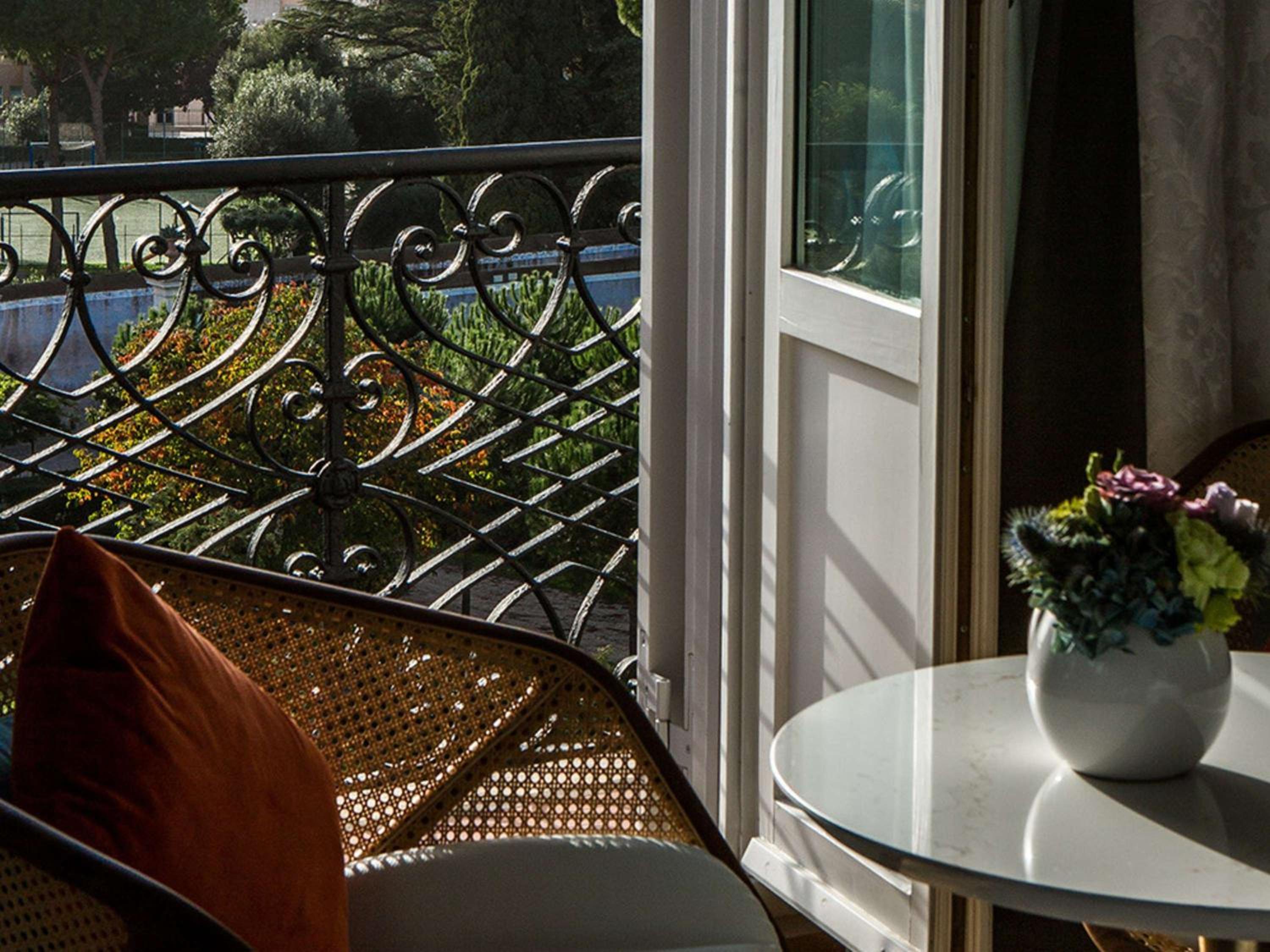 Premium Luxury Room with Juliet Balcony