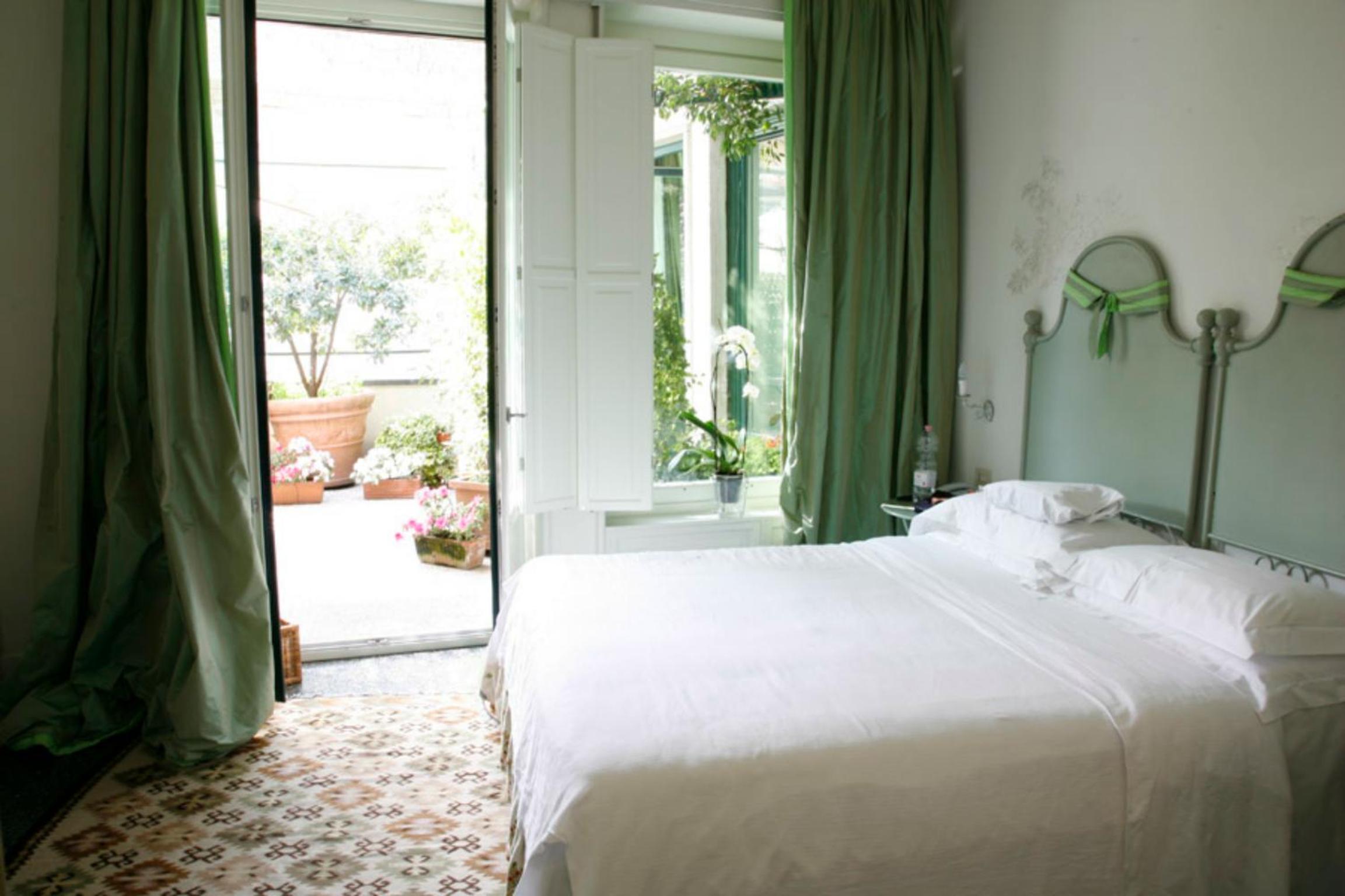 Double Room with Terrace