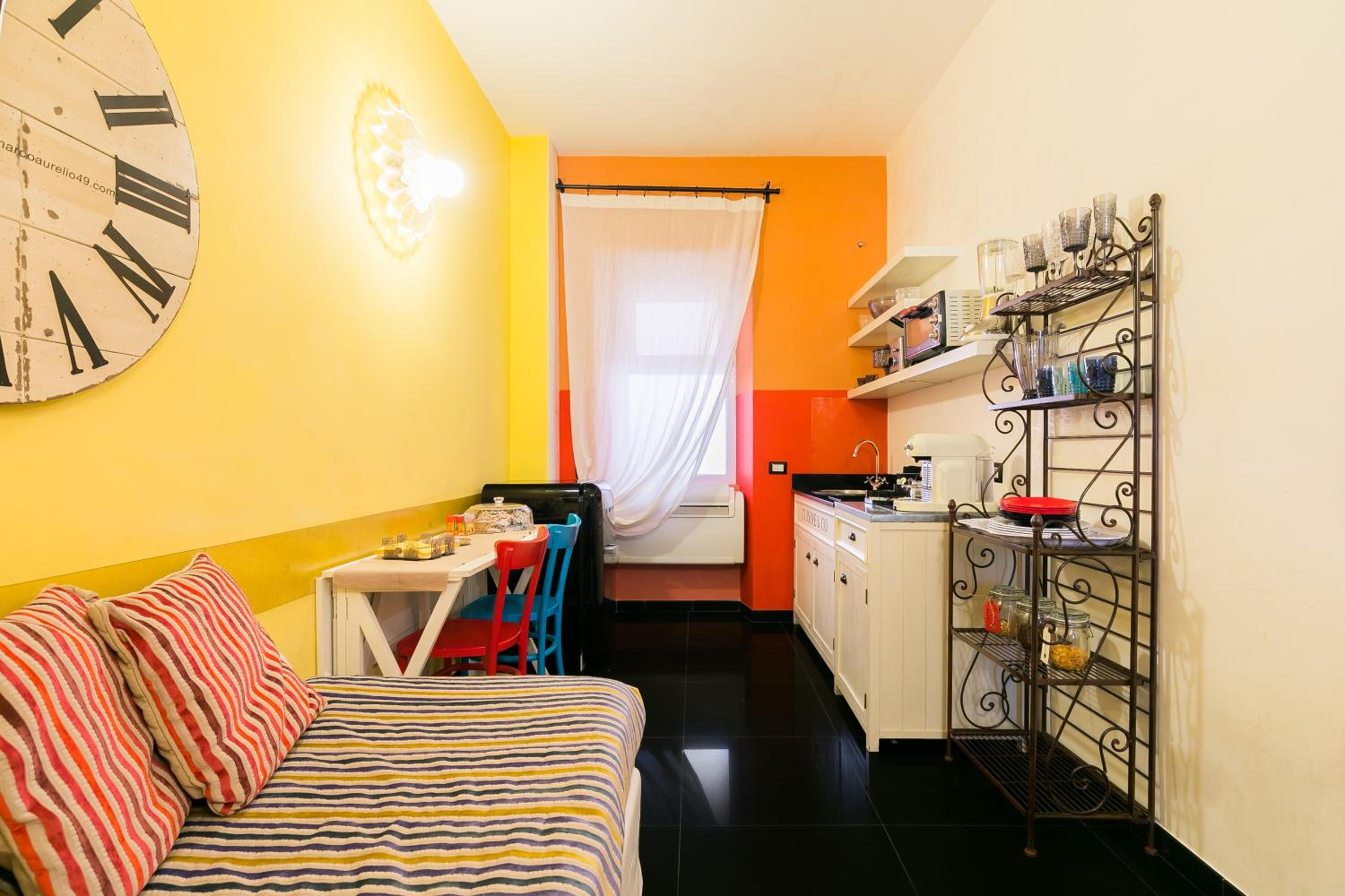 One-Bedroom Apartment