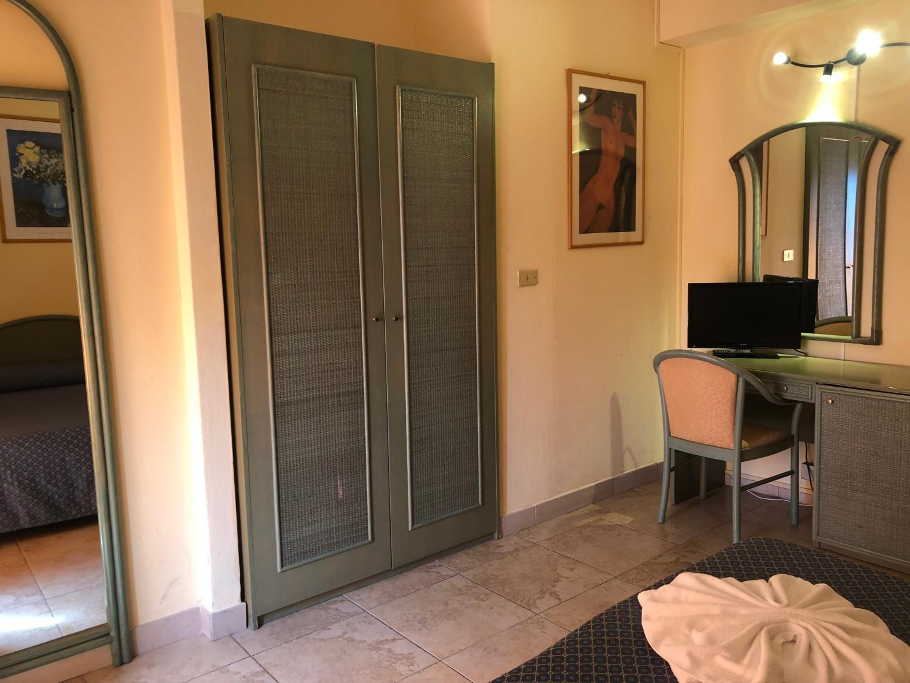 Double or Twin Room with Balcony